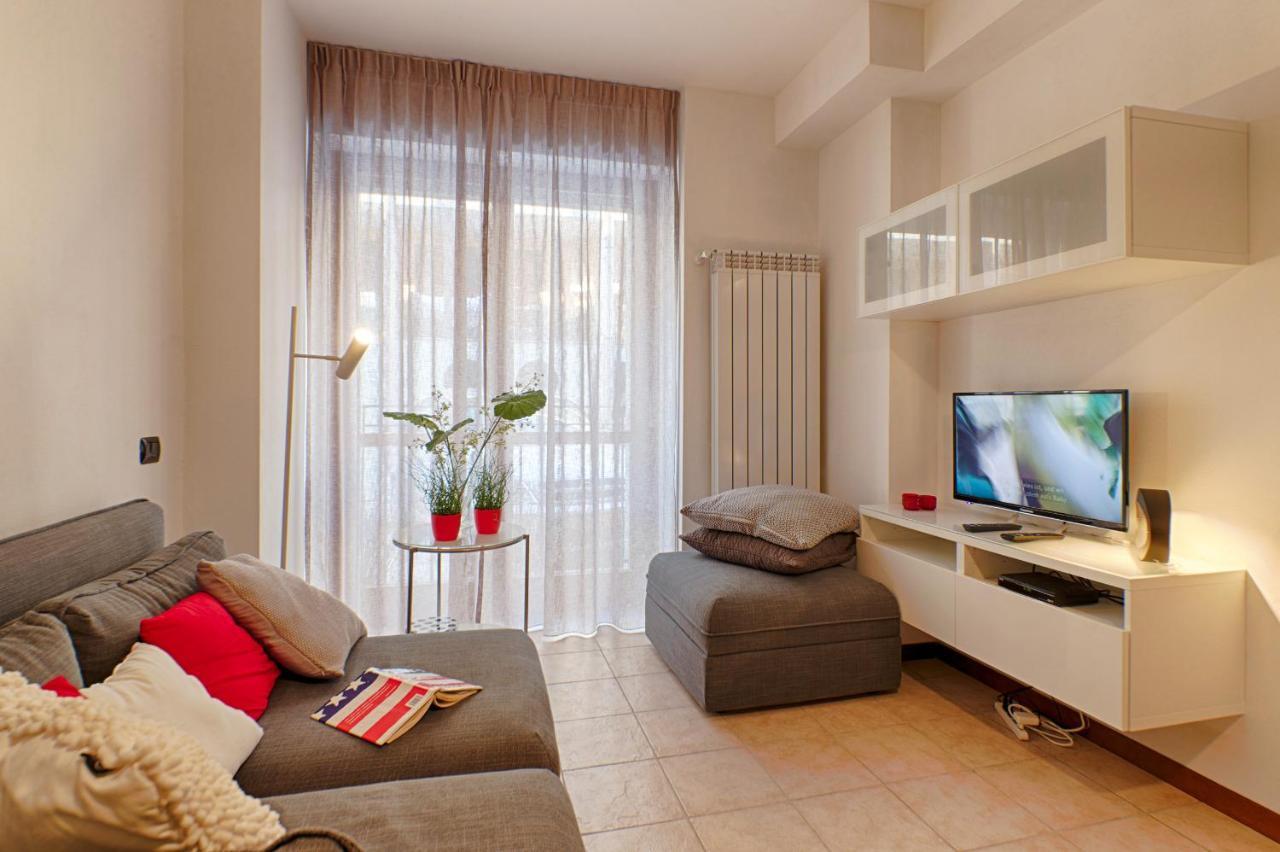 Modern Lakefront 2-Bedroom Apartment Acquaseria 외부 사진